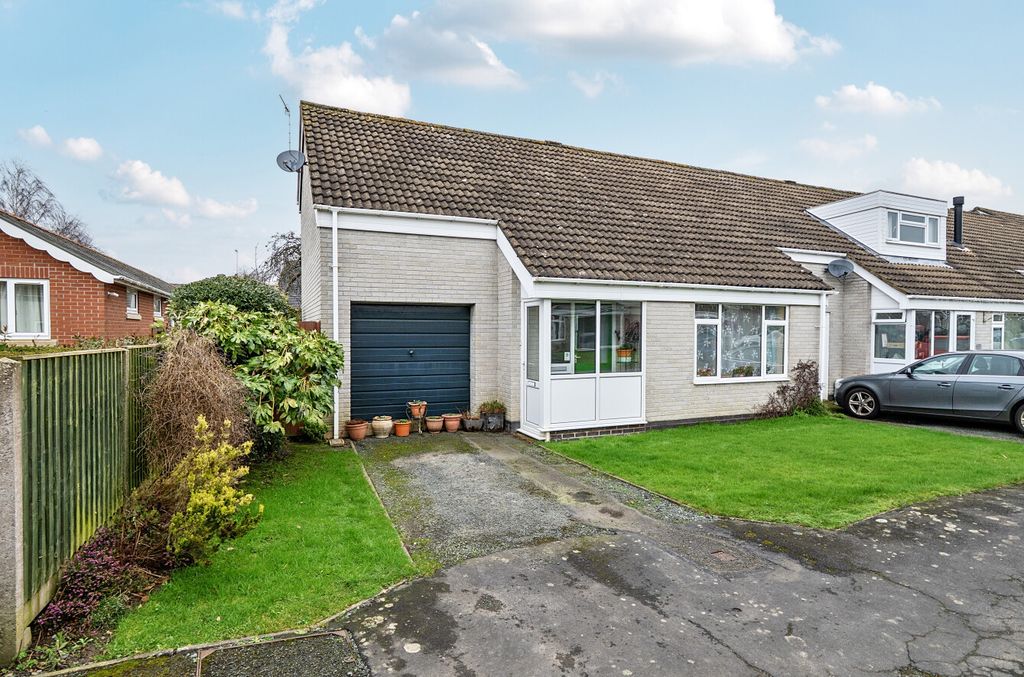 Property photo 1 of 20 1417262-1-6995A7A...