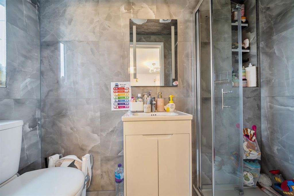 Additional image 18 of 4 bed end terrace house for saleSouthcote Avenue, Feltham TW13