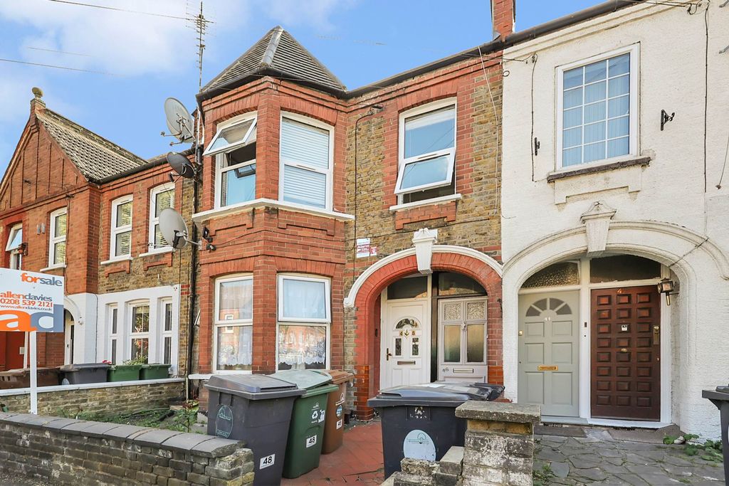 Property photo 1 of 13