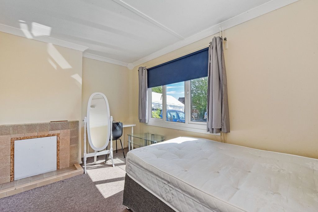 Property photo 1 of 13 9