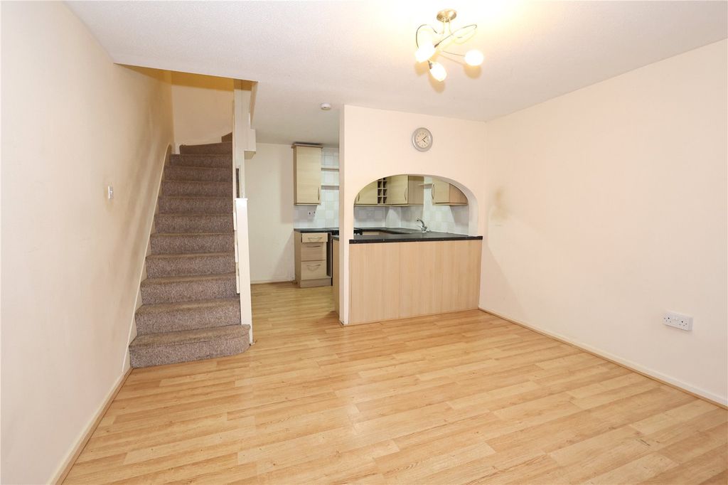 Property photo 2 of 6 Picture No. 20