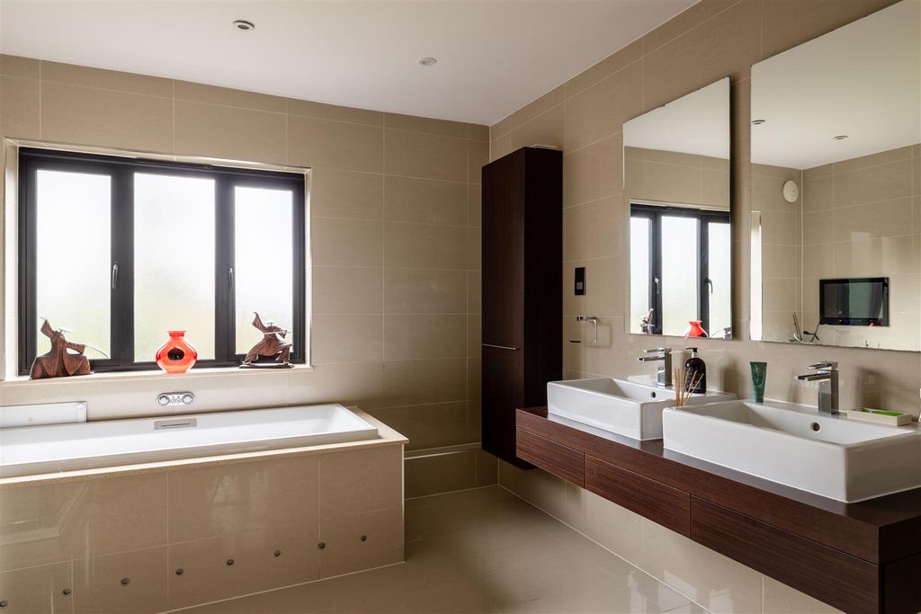 Additional image 15 of 6 bed detached house for saleFurzefield Road, Reigate RH2
