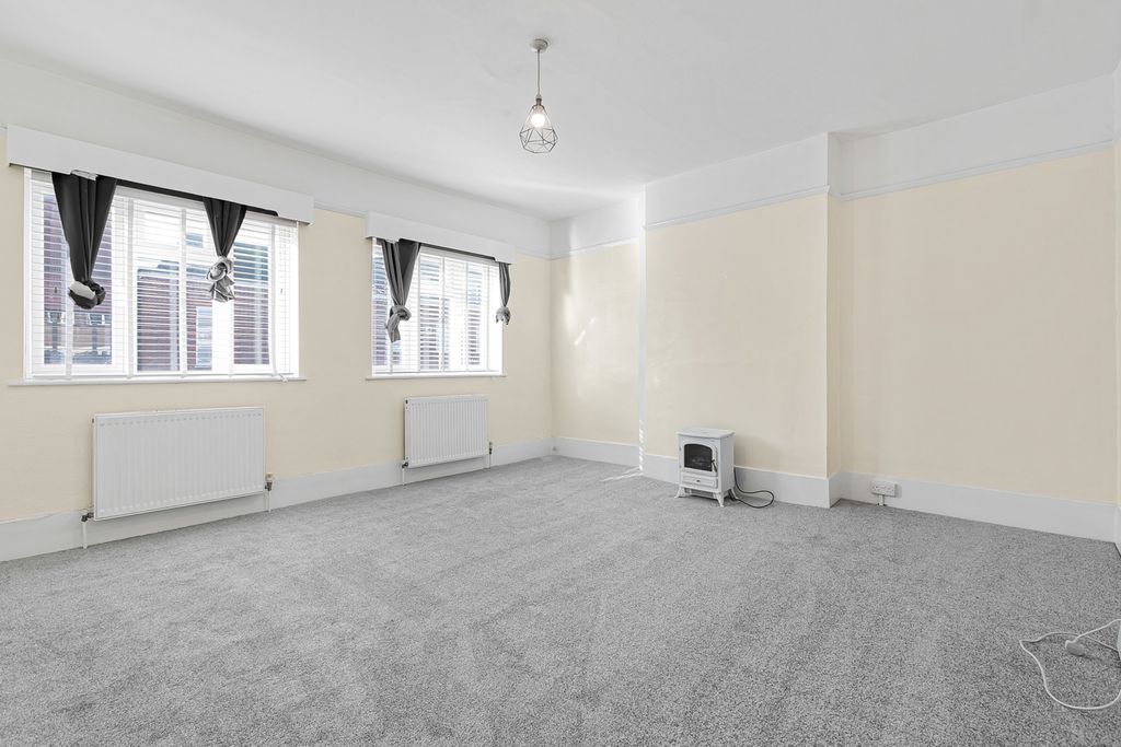 Property photo 2 of 14 Reception Room