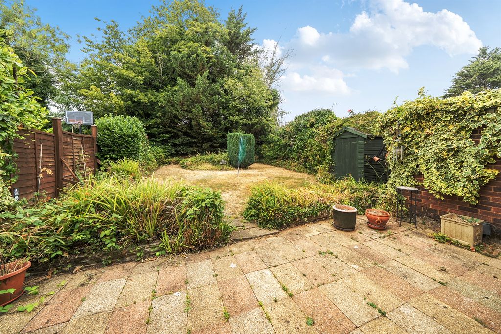 Property photo 3 of 17