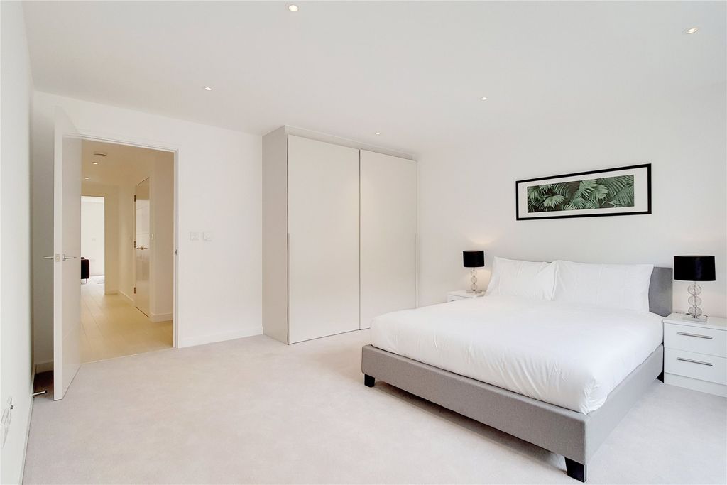 Property photo 3 of 14 Picture No. 10