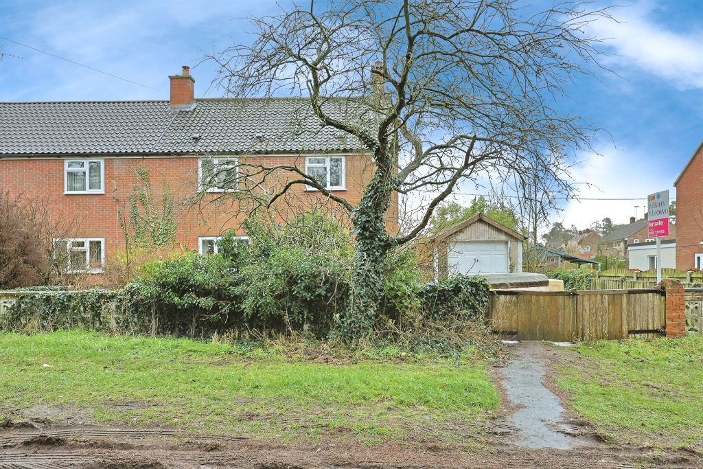 Property photo 1 of 33