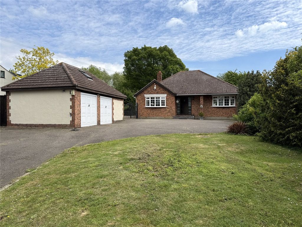 Property photo 1 of 33 Picture No. 09