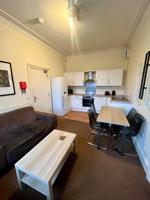 Property photo 3 of 8 Photo 3