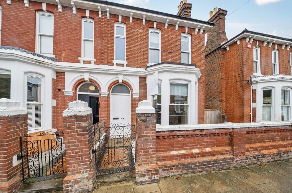 Property photo 1 of 15 Picture No. 32