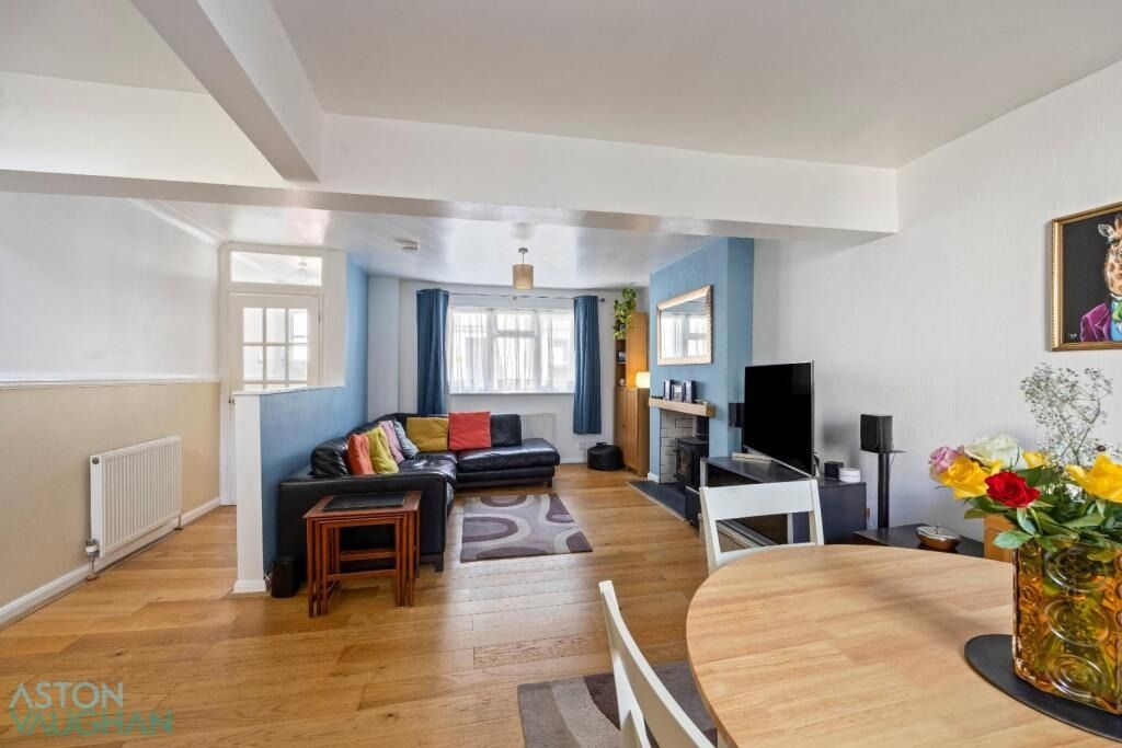 Property photo 3 of 21 4532713