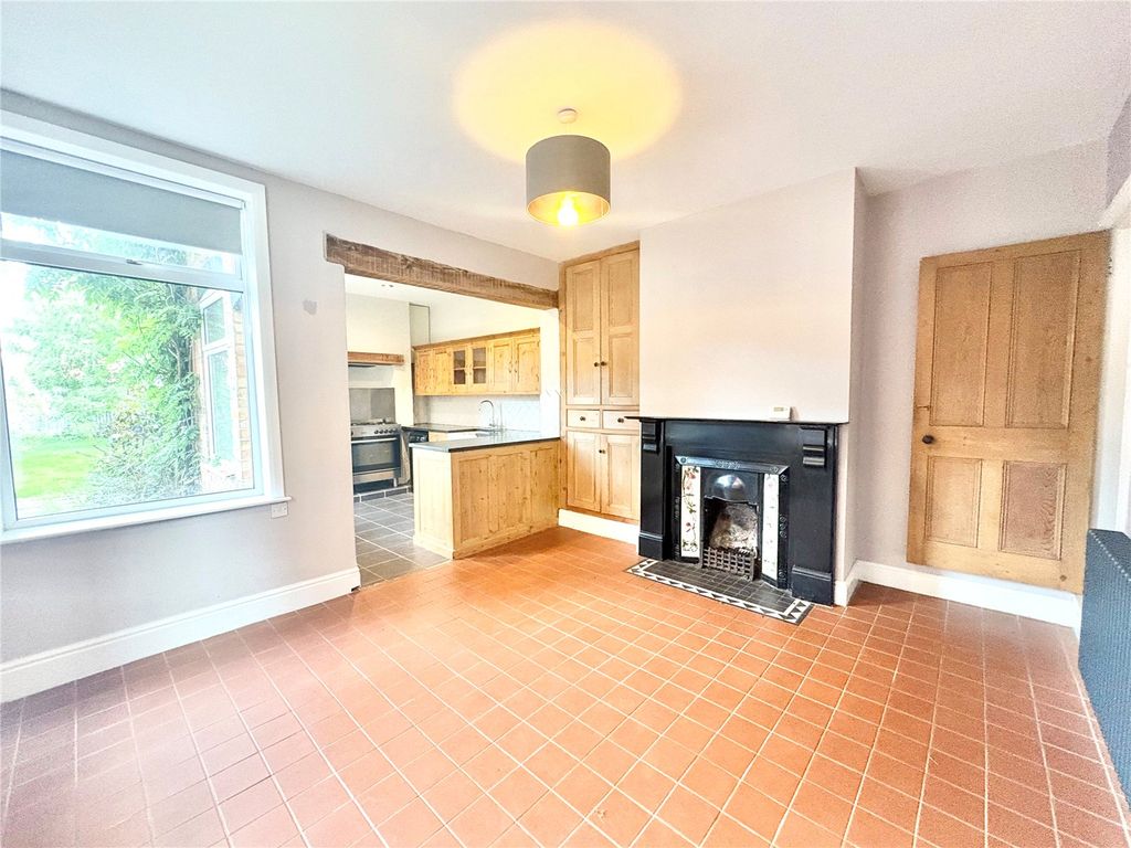 Property photo 3 of 13 Picture No. 11