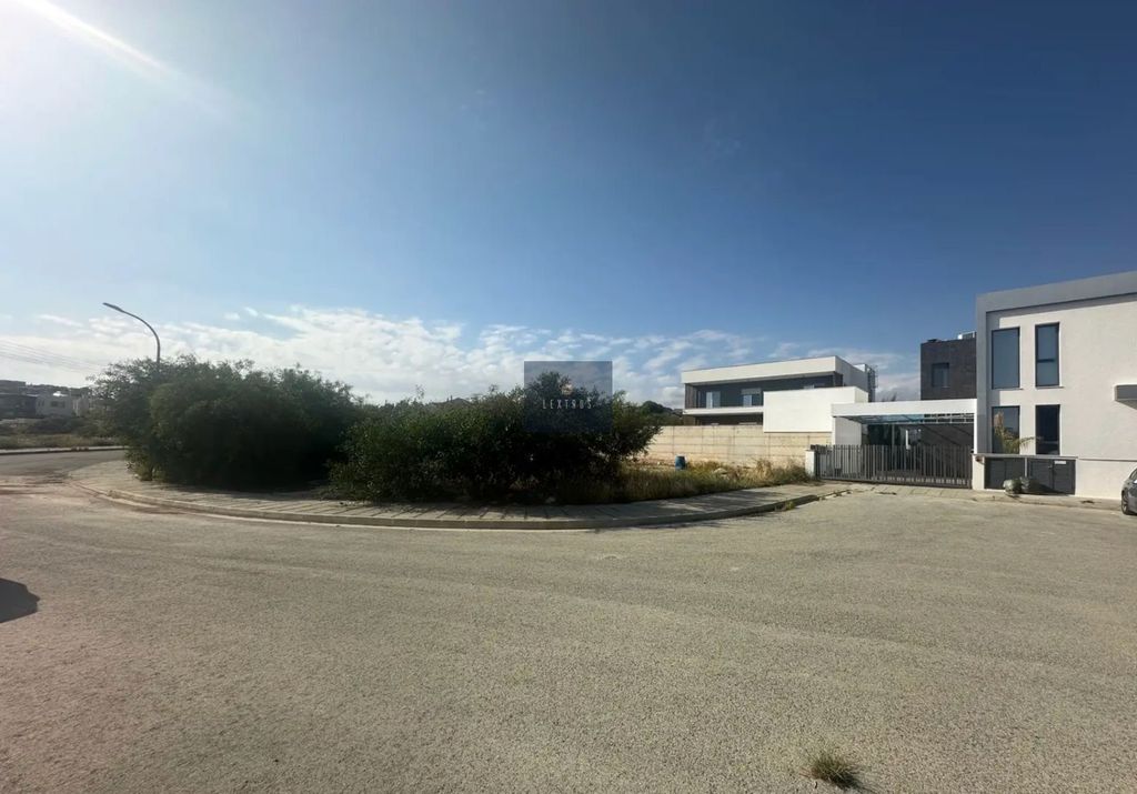 Property photo 1 of 1