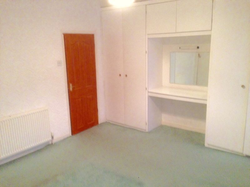 Property photo 3 of 5 Photo 11