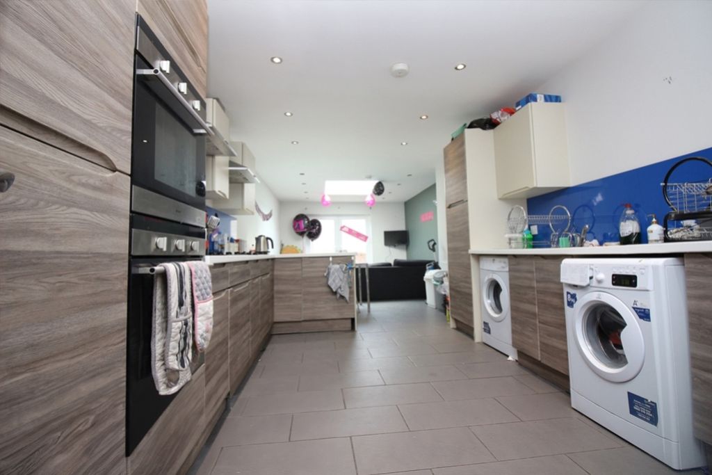 Property photo 2 of 11 Call 02920 454555 To Secure Your Viewing_1