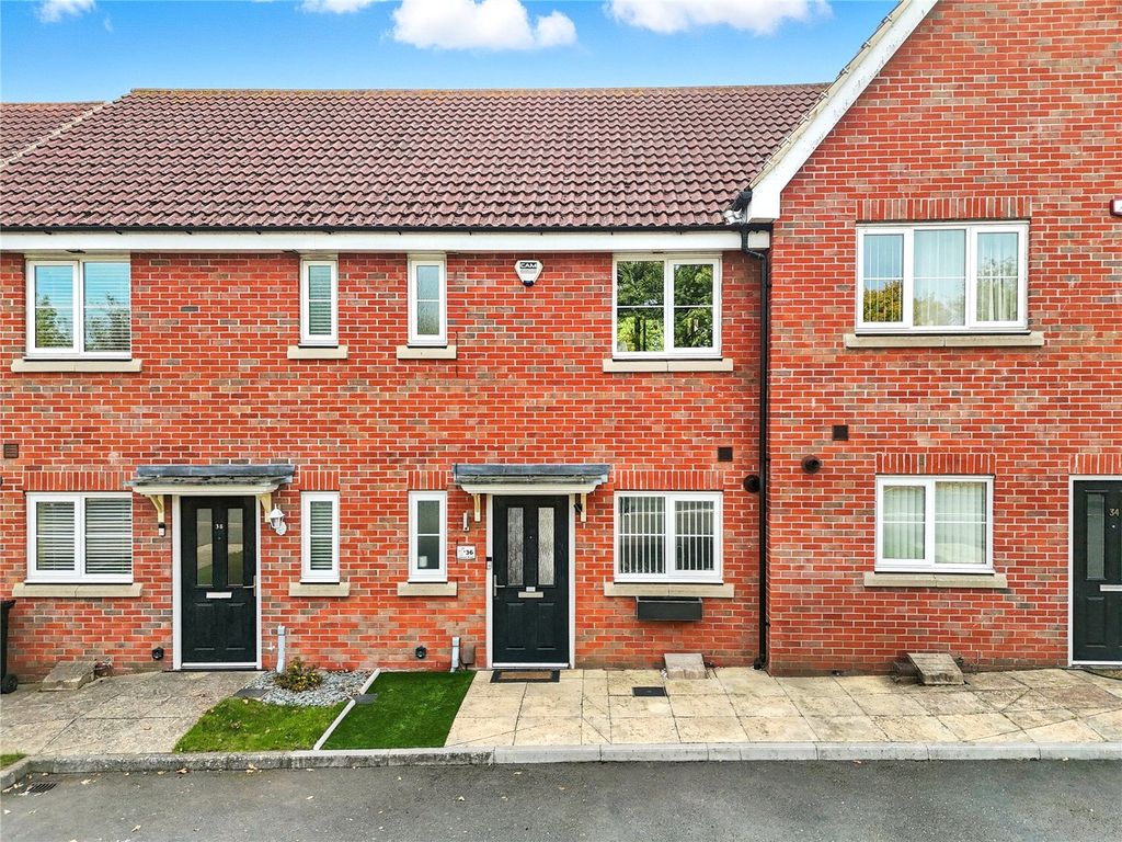 Property photo 1 of 13 Modern Home