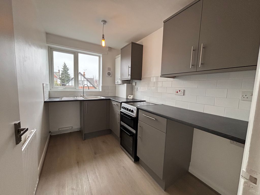 Property photo 2 of 13 Gallery