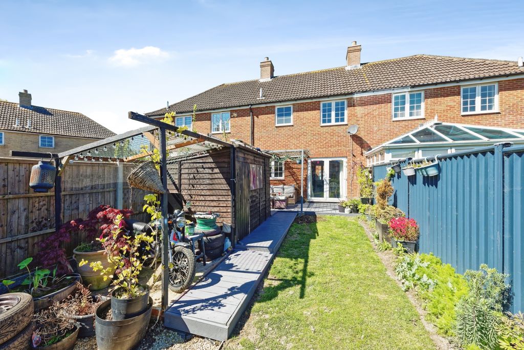 Property photo 3 of 17