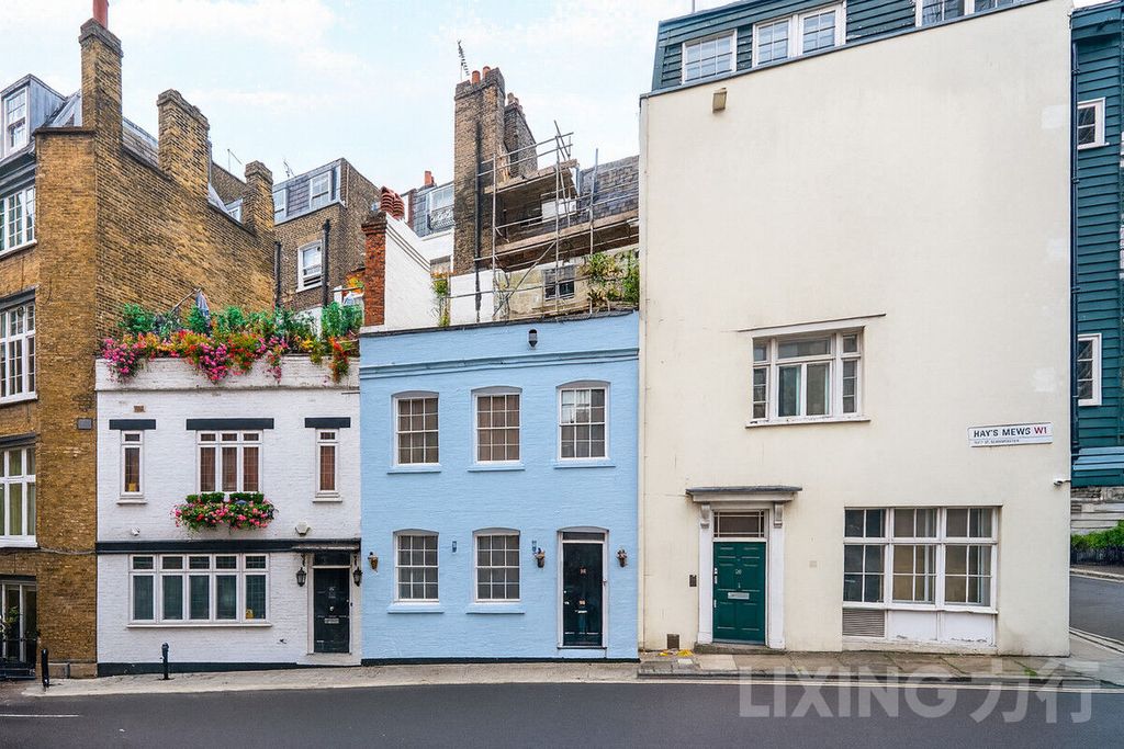 Property photo 2 of 18