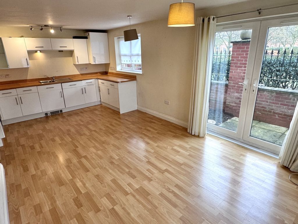 Property photo 2 of 8 Img_2716