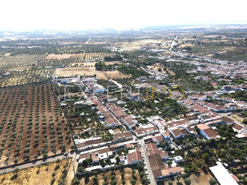 Property photo 2 of 48 Img 1