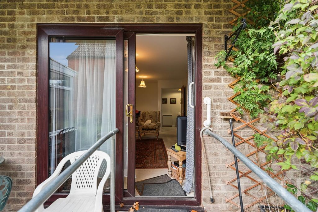 Additional image 21 of 1 bed flat for saleLondon Road, Halesworth IP19