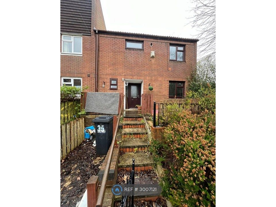 Property photo 1 of 9