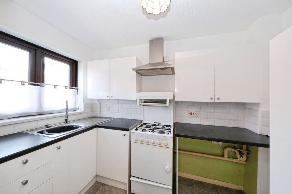 Property photo 2 of 12 Pbox-Img.Jpg
