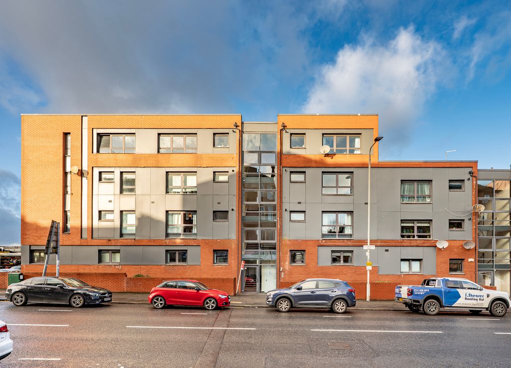 Property photo 1 of 26