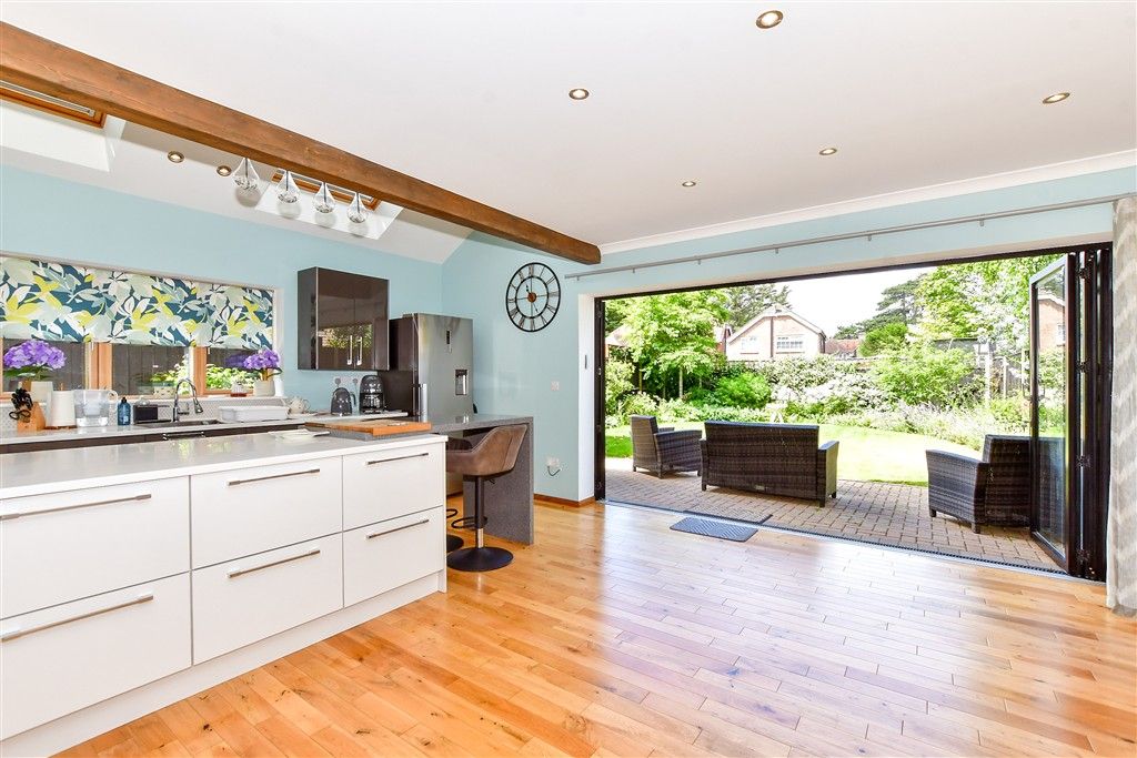 Property photo 3 of 14 Internal Lifestyle Photograph