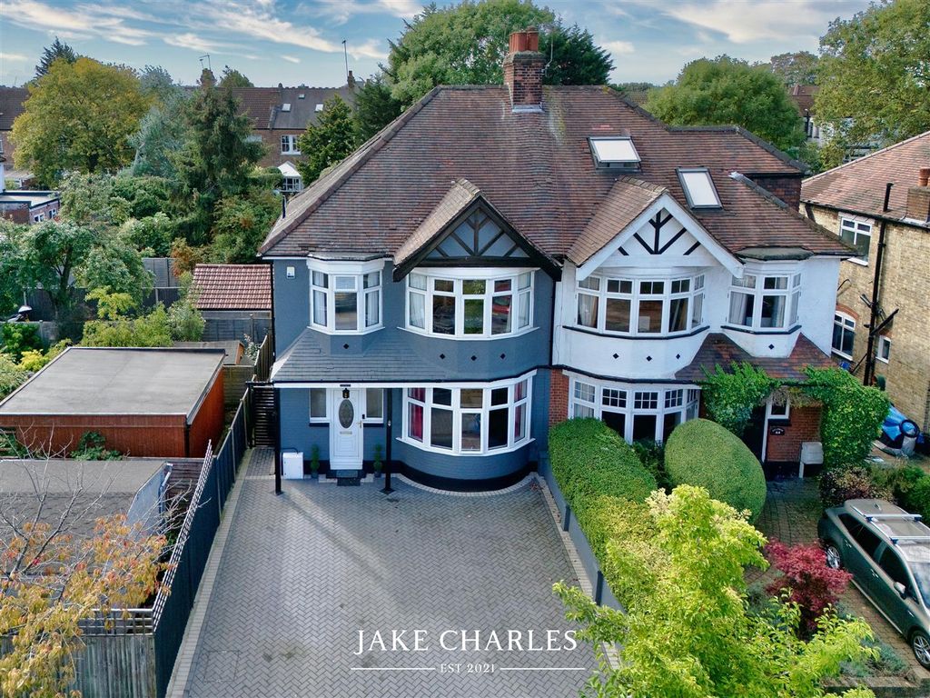Property photo 1 of 27 Dji_20250911171601_0258_D_Img000.Jpeg