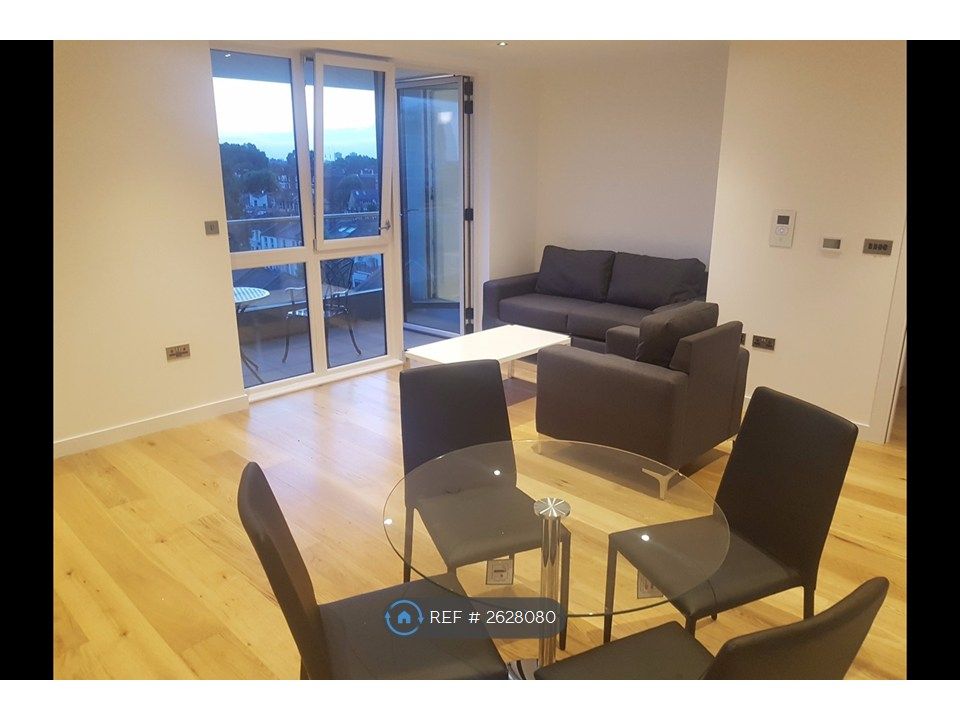 Property photo 2 of 11
