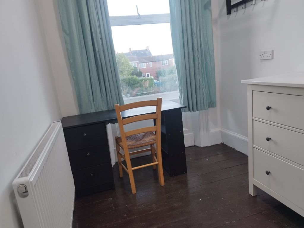 Property photo 1 of 5