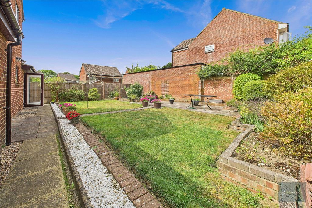 Property photo 2 of 20 Picture No. 28