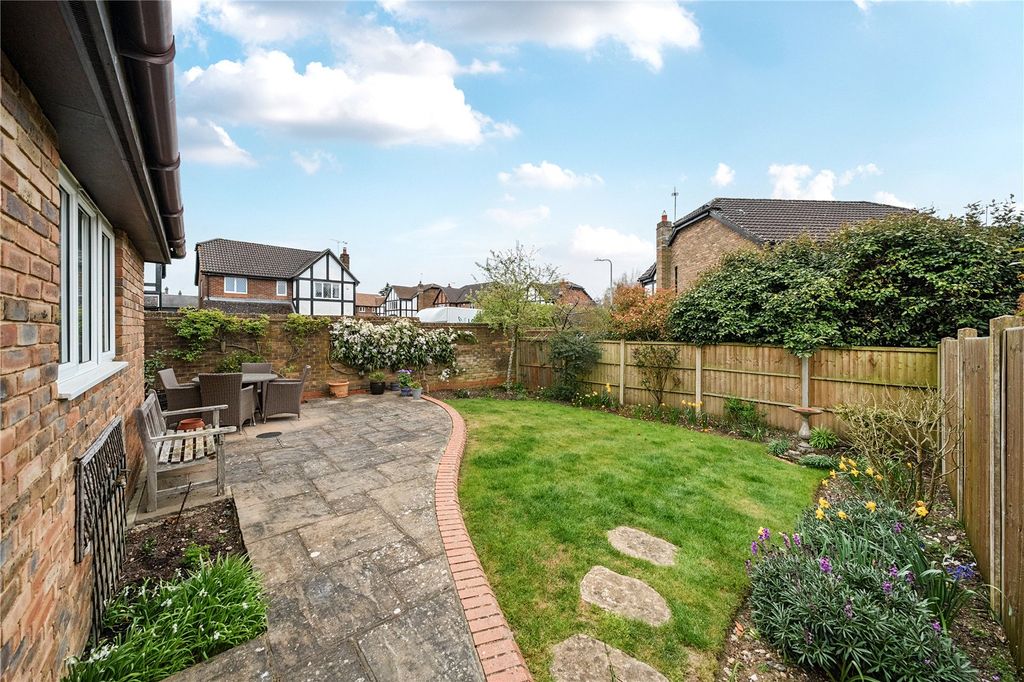 Property photo 3 of 17 Picture No. 06