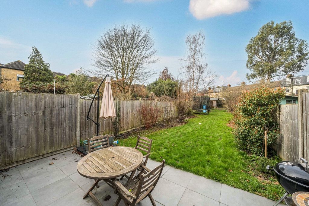 Property photo 2 of 21 Picture 2