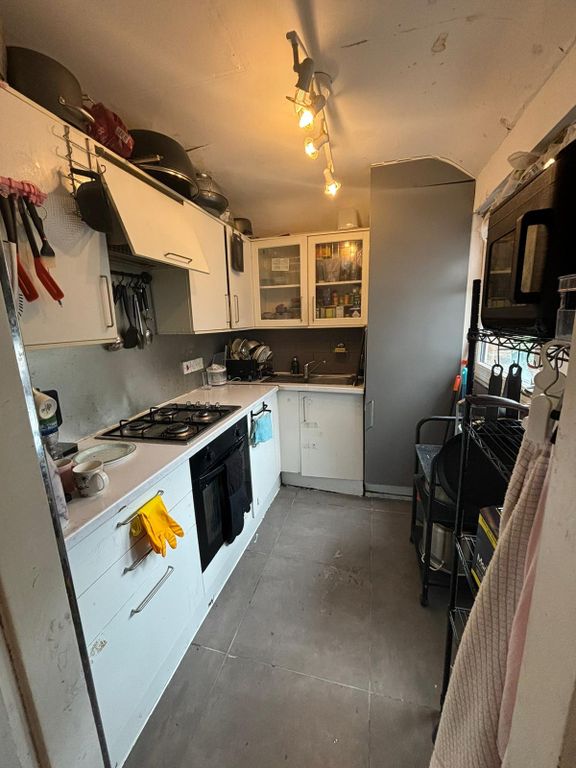 Property photo 3 of 13