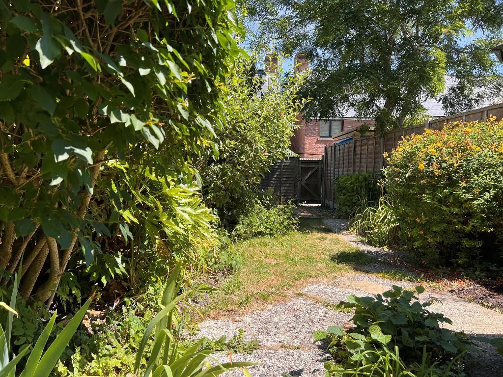 Property photo 3 of 12