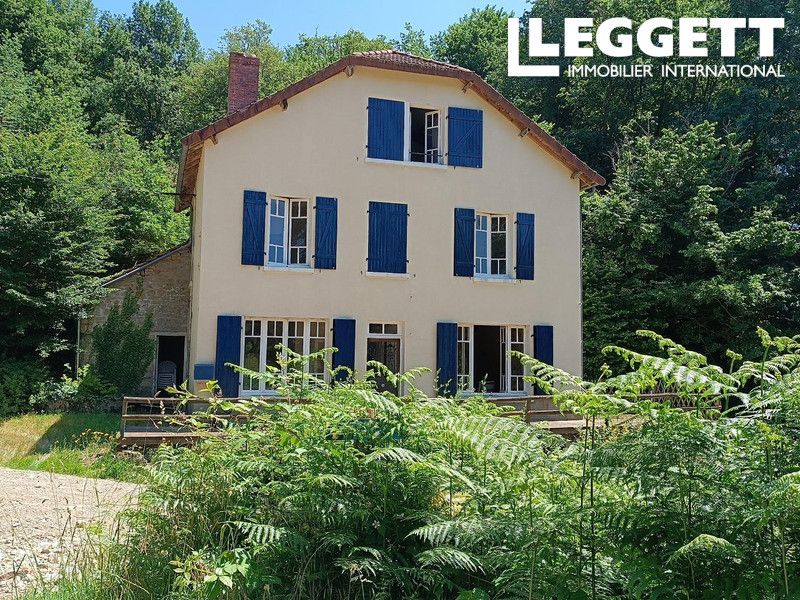 Property photo 1 of 9