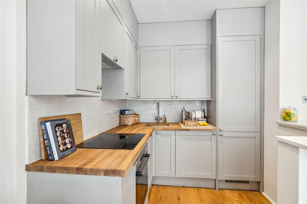 Property photo 3 of 7 3