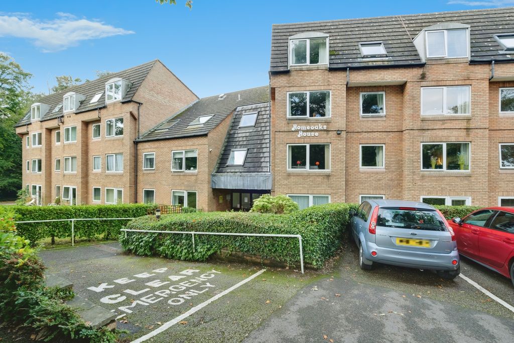 Property photo 1 of 11 General View