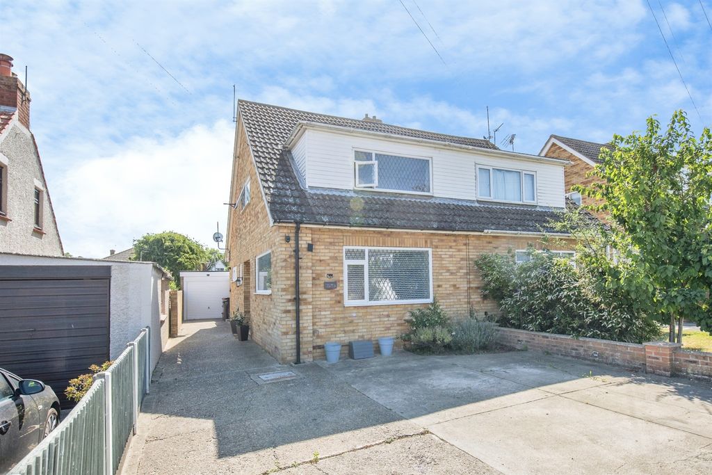 Property photo 1 of 19
