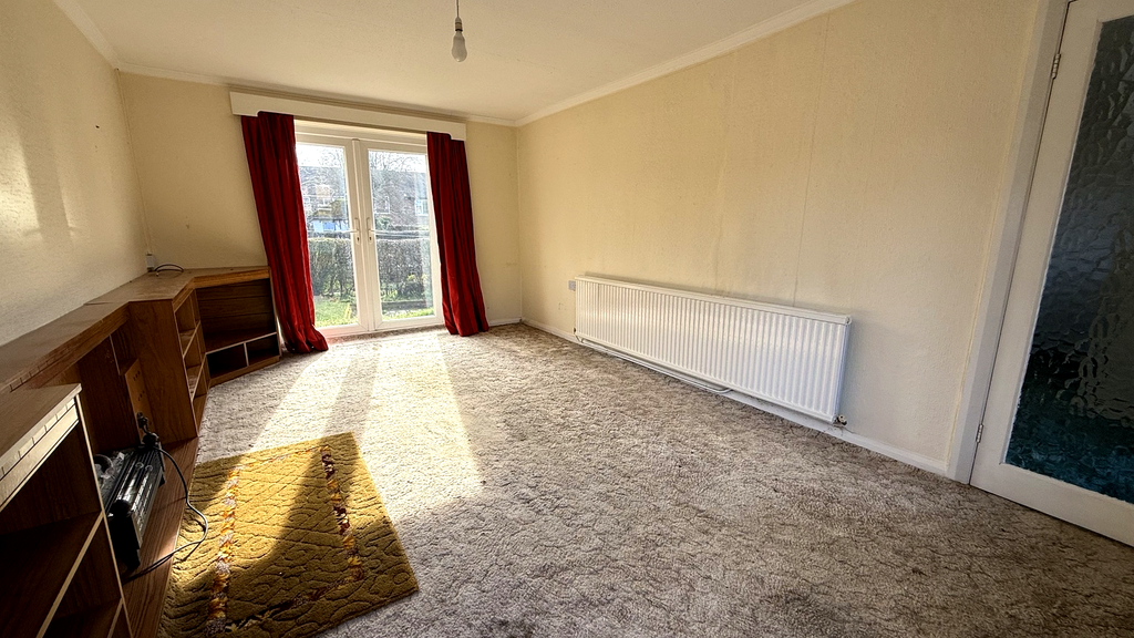 Property photo 3 of 13 Living Room