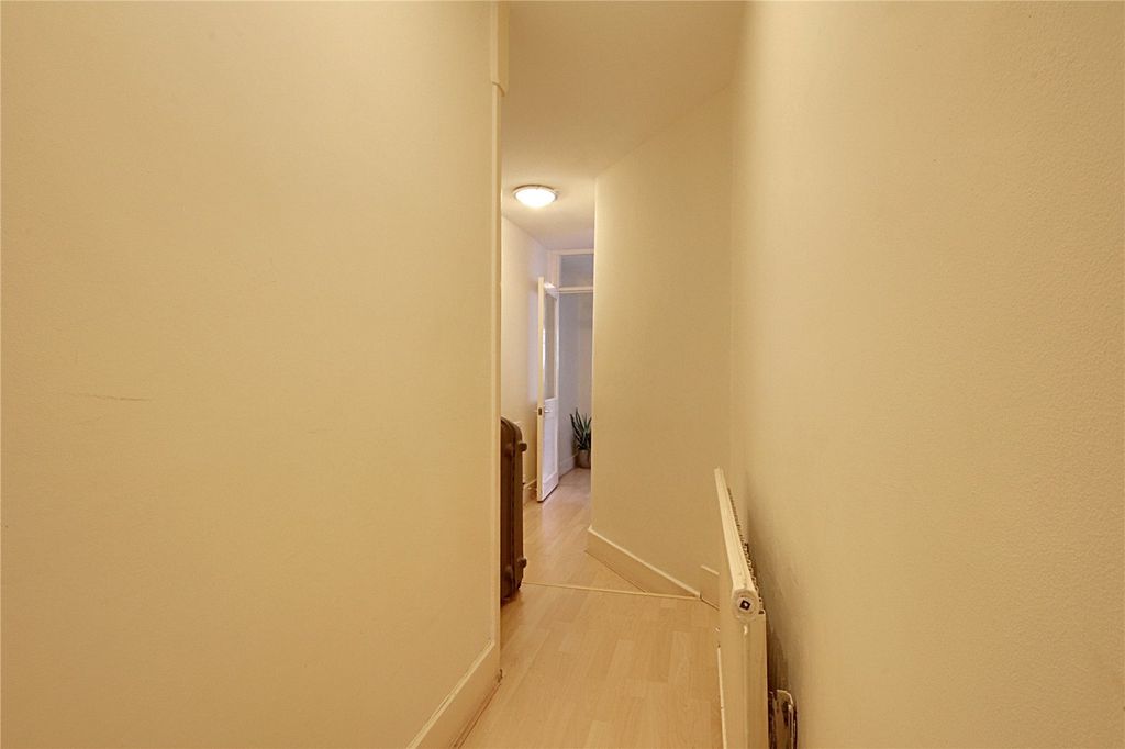 Property photo 3 of 15 Picture No. 13