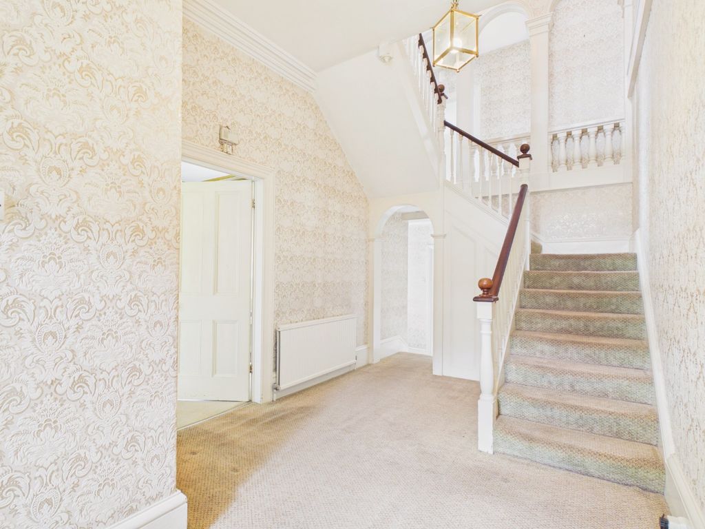 Property photo 3 of 24 5184575