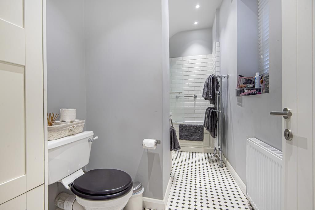 Property photo 2 of 5 Bathroom