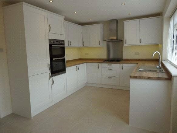 Property photo 3 of 8 Picture No. 04