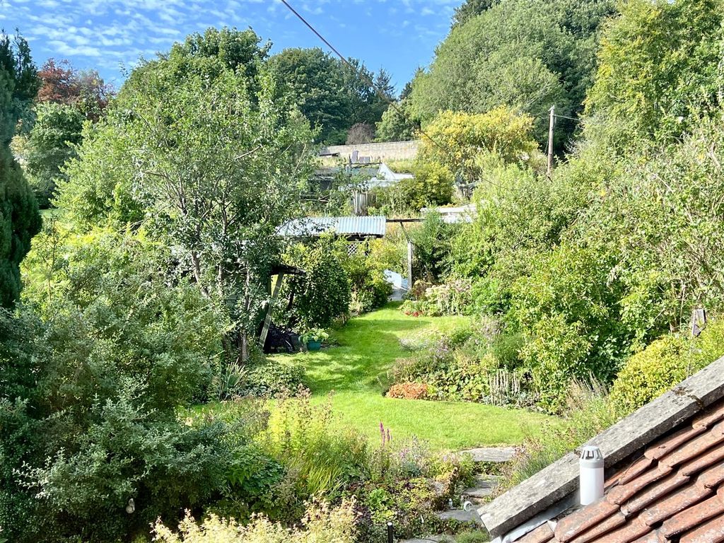 Property photo 3 of 41 Low Causeway, Culross