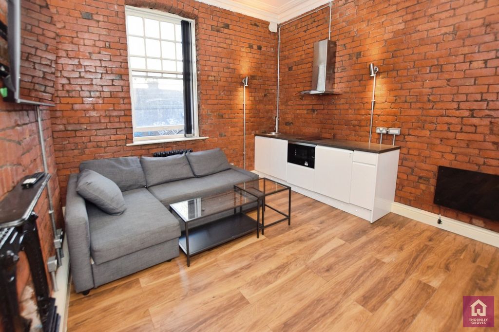 Property photo 2 of 14 Picture No. 06