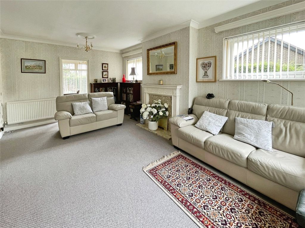 Property photo 2 of 20 Picture No. 06