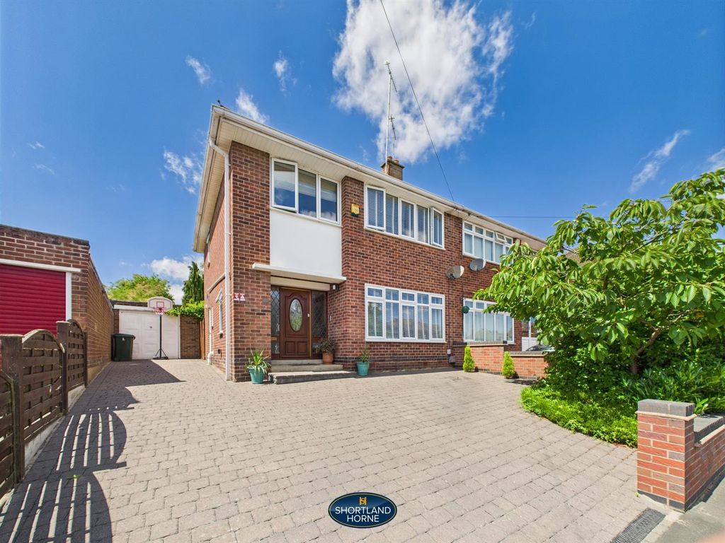 Property photo 1 of 30